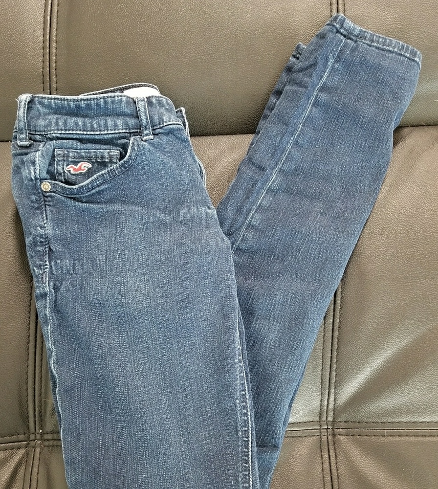 Hollister Skinny Jeans!!!